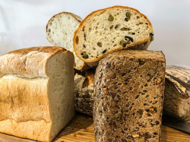 Pain blanc ou pâtes blanches VS pain complet ou pâtes complètes : ce qu’on ne vous dit pas toujours